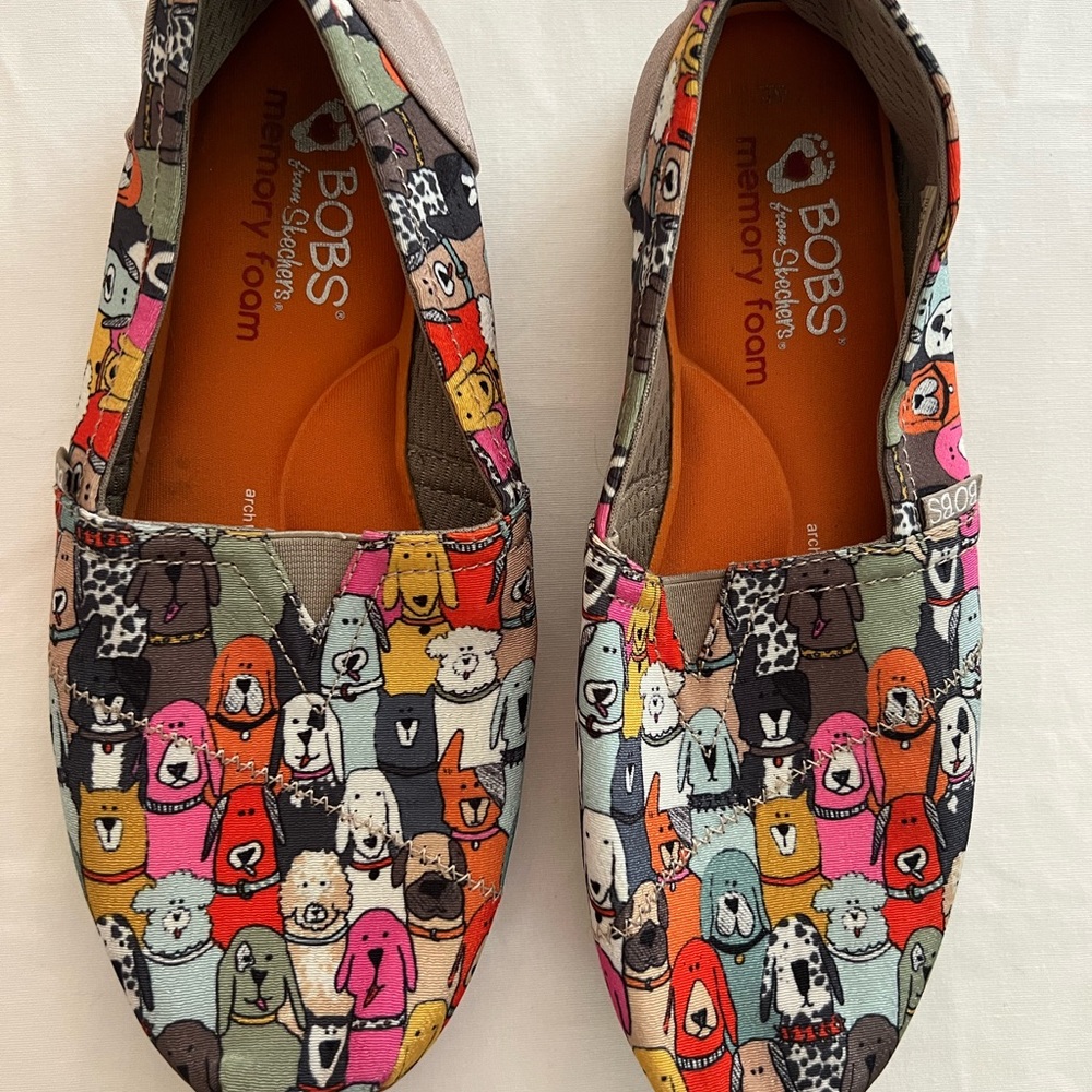 Women’s Size 8 Dog Lover’s Bobs